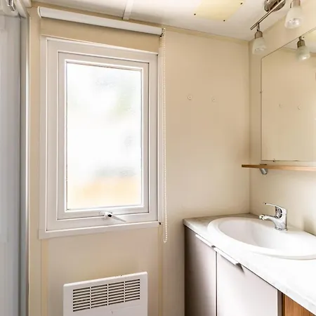 Mobil 8 Personnes Кемпинг 4*